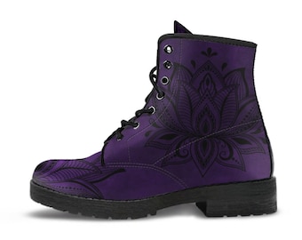 Lotus Mandala Purple Bottes pour femmes Fourrure Vegan Bottes en cuir pour femmes Style de combat Homme Cadeau Bottes spirituelles, Bottes végétaliennes uniques