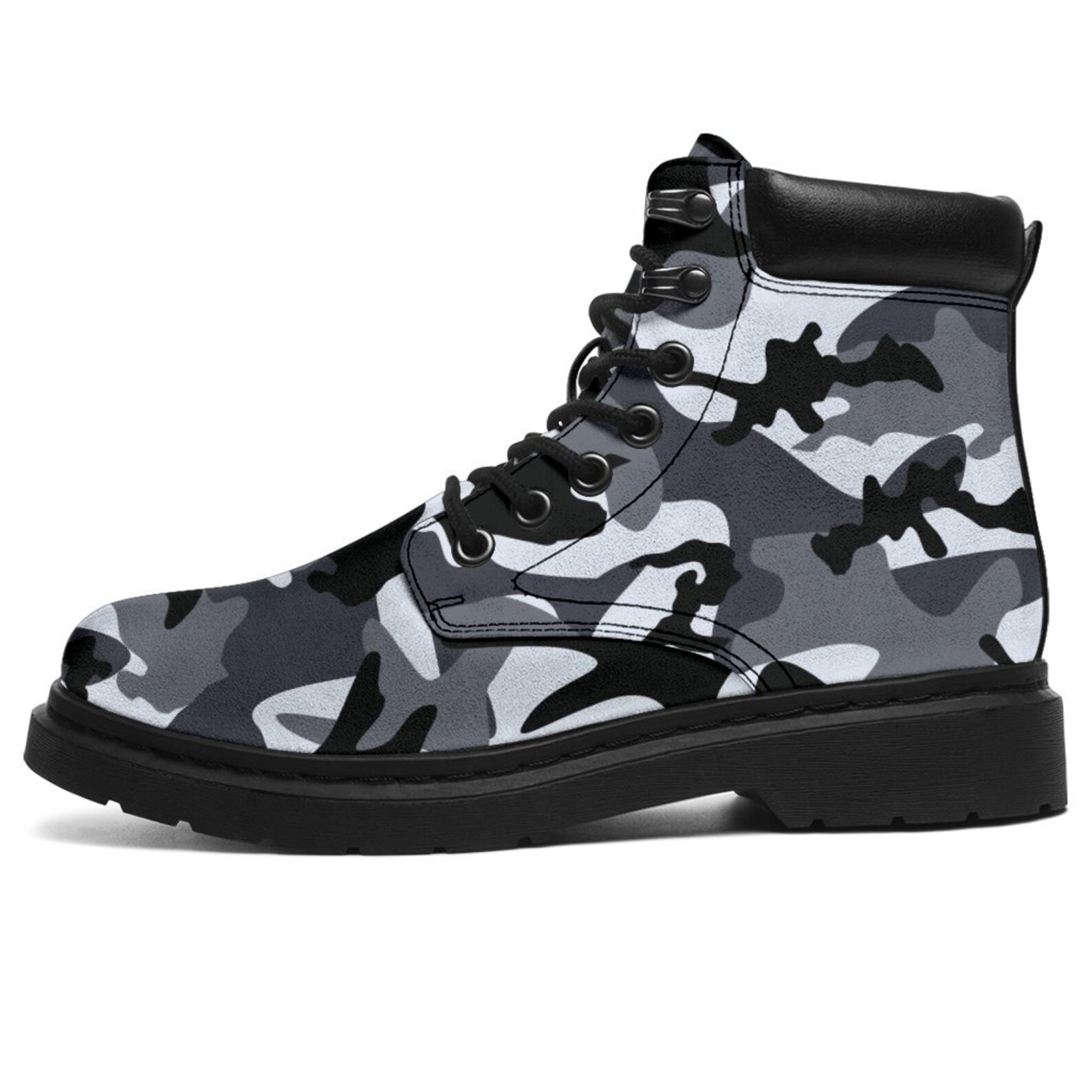 camo water boots