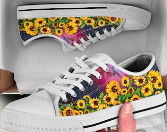 Dwarf Sunflower and Birds Decorations Classic Canvas Shoes Skate Sneakers Women Fashion Print Cute Durable