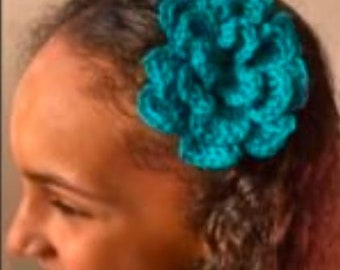 PATTERN:  crochet flower hair clip pattern