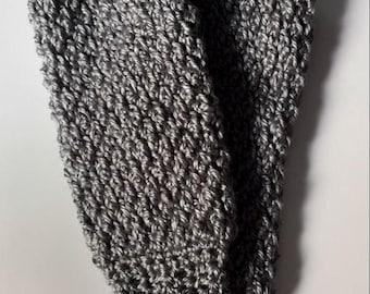 Crochet Leg Warmer Pattern: Beginner-Friendly, 5 Sizes (Video Tutorial)