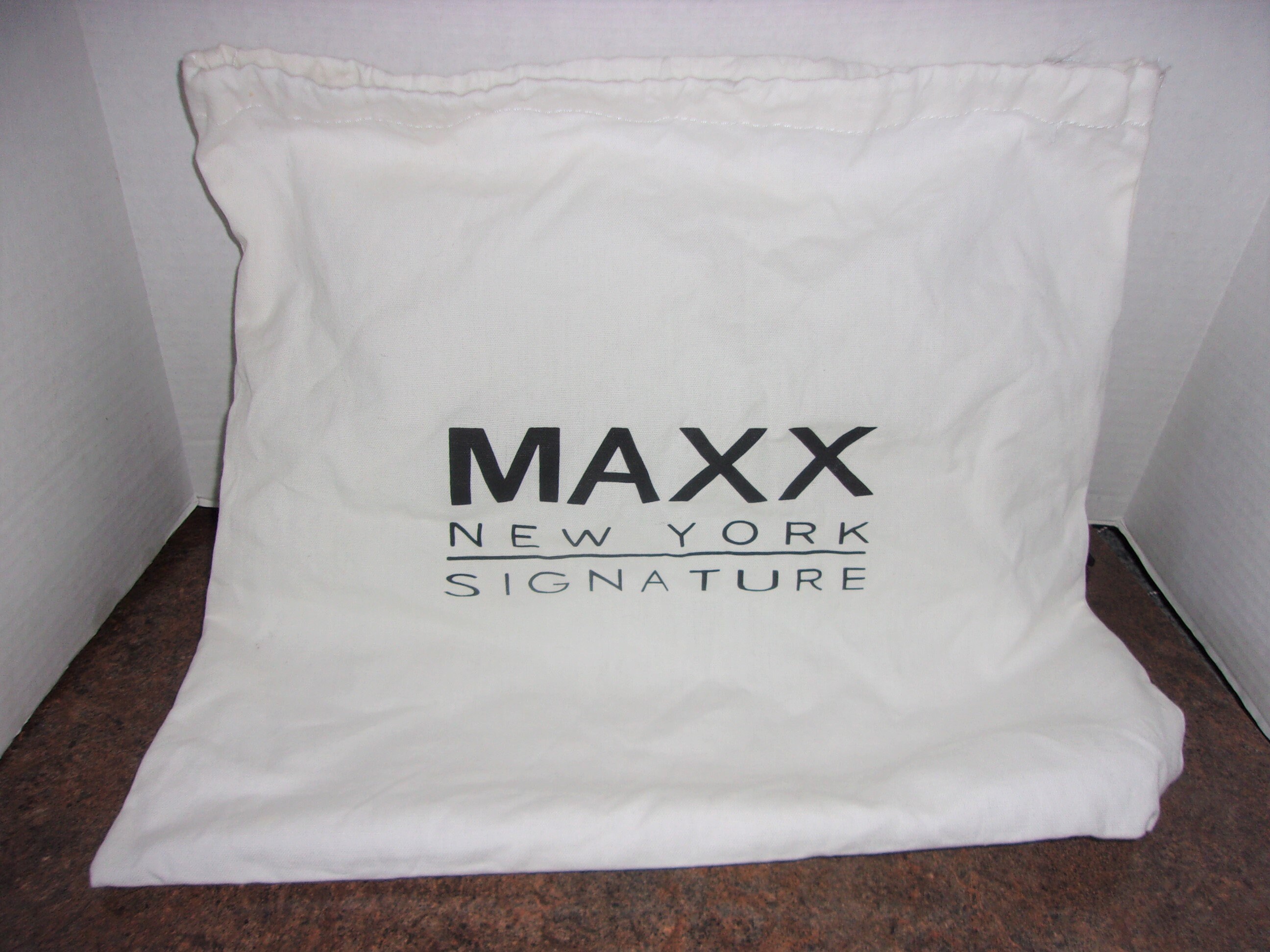Maxx New York Signature Handbag Purse Hand Bag Shiny Black and Red Lined Etsy
