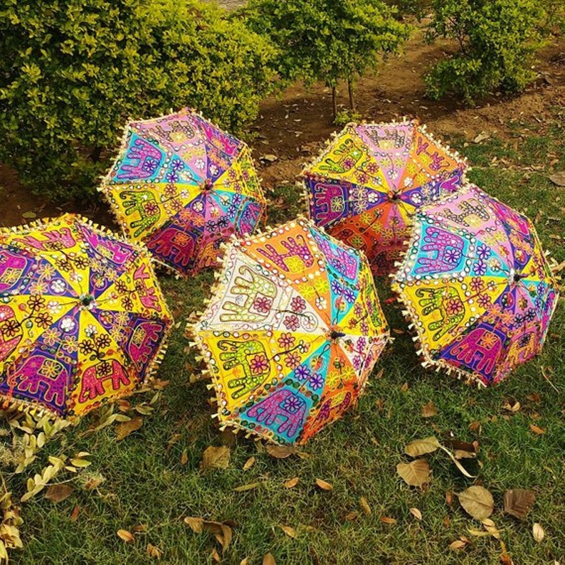 15 Pcs Lot Indian Cotton Fabric Mirror Work Vintage Parasol Handmade Embroidery Ethnic Umbrella Wedding Umbrella Outdoor Decorations Parasol