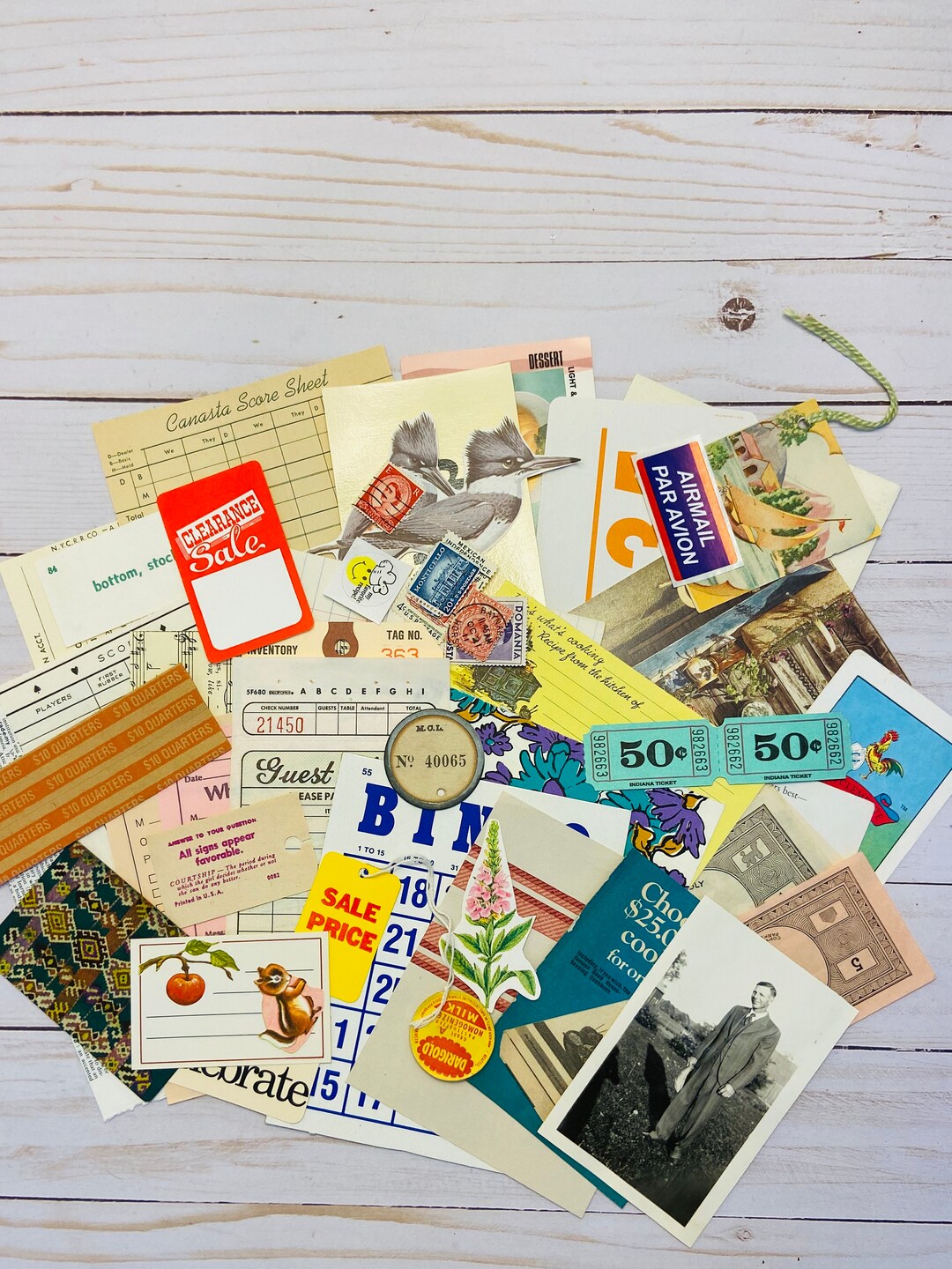40 Pc Vintage Paper Ephemera Pack/ Grab Bag of Small Vintage ...