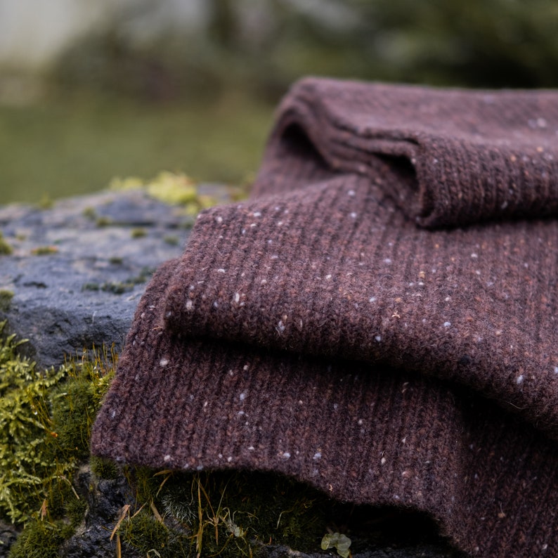 Sciarpa in lana lavorata a maglia, sciarpa da uomo, sciarpa in tweed irlandese, sciarpa in lana merino, sciarpa grigia immagine 8