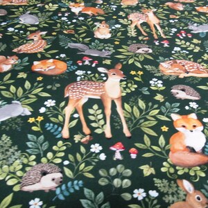 Cervo, coniglio, riccio, scoiattolo, animali del bosco, cotone, Woodland Babes, tessuto patchwork, 50 x 110 cm