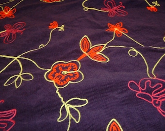 Chutes de tissu de cordon 90 x 140 cm violet avec broderie de ruban fluo