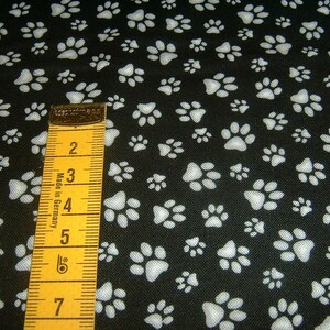 Paws paws black white Elisabeth Studio cotton patchwork fabric 50 x 110 cm image 4