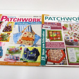 Könnte beinhalten: Zwei Zeitschriften mit dem Titel "PATCHWORK" zeigen farbenfrohe Patchwork-Designs. Die Cover zeigen Bilder von Taschen, Quilts und anderem Kunsthandwerk. Der Text enthält "Trendige Taschen" und "25 Ideen zum Selbernähen."