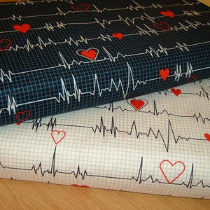 EKG Herz Herzschlag Krankenschwester  Baumwolle Patchworkstoff  je   50x110 cm