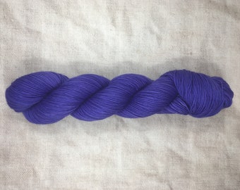 Hand dyed yarn "Bluebell" Merino DYE TO ORDER 100g