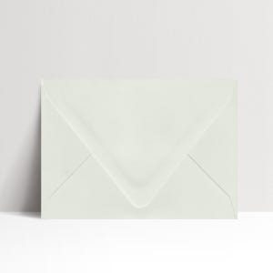 Light Moss Envelopes, Light Green Envelopes, Green Invitation Envelope, Green Wedding Envelopes, A7 Green Envelopes, 25 pack