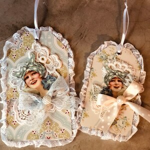 tags Tilda, lot de 2, un de 9,5x16 et un de 7,5x13 cm, style shabby, fait mains, dentelle ancienne