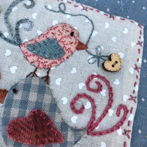 Banner in patchwork country style, birds, nest box, handmade 24 x 45 cm image 6