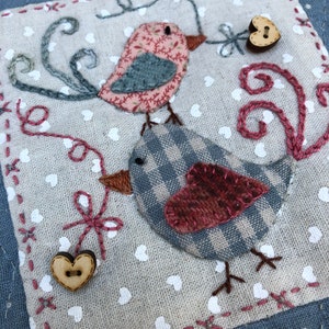 Banner in patchwork country style, birds, nest box, handmade 24 x 45 cm image 7