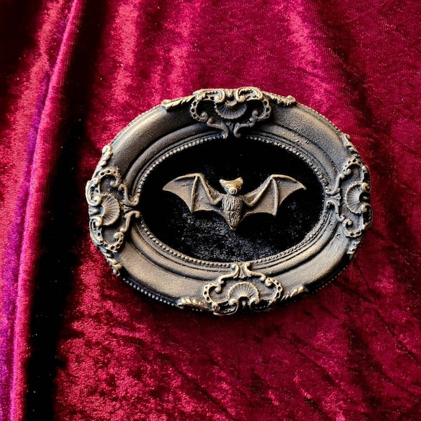 Bat gothic custom frame wall decor