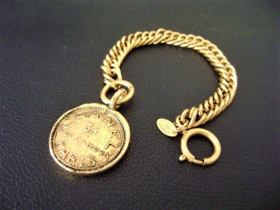 Chanel Vintage cc logos coin Charm Chain Bracelet