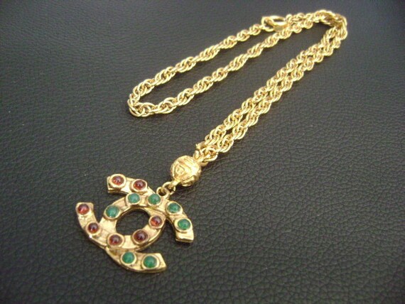 chanel CC Logo 2 Color Stone Pendant Necklace