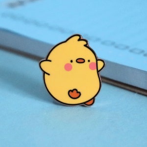 Chick Enamel Pin | Kawaii Chicken Pin | Rose Gold Pin | Hard Enamel Pin | Lapel Pin | Animal Pin | Cute Badge, Pin Badges
