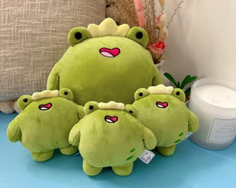 王冠付きカエルのぬいぐるみ Amazon.co.jp: ぬいぐるみ カエルのぬいぐるみ 王冠付き カエル