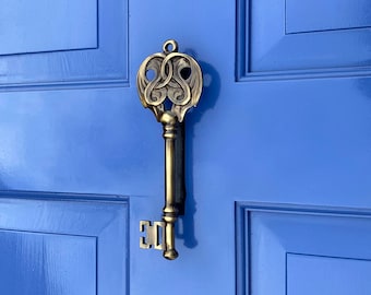 Key Door Knocker