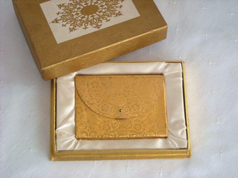 Vintage Coty Damask Envelope Vanity Powder Compact in Original Presentation Box 1950
