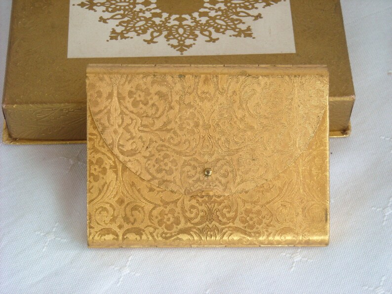 Vintage Coty Damask Envelope Vanity Powder Compact in Original Presentation Box 1950