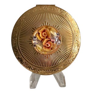 Vintage Melissa Powder Compact Lucite & Flowers  circa 1950