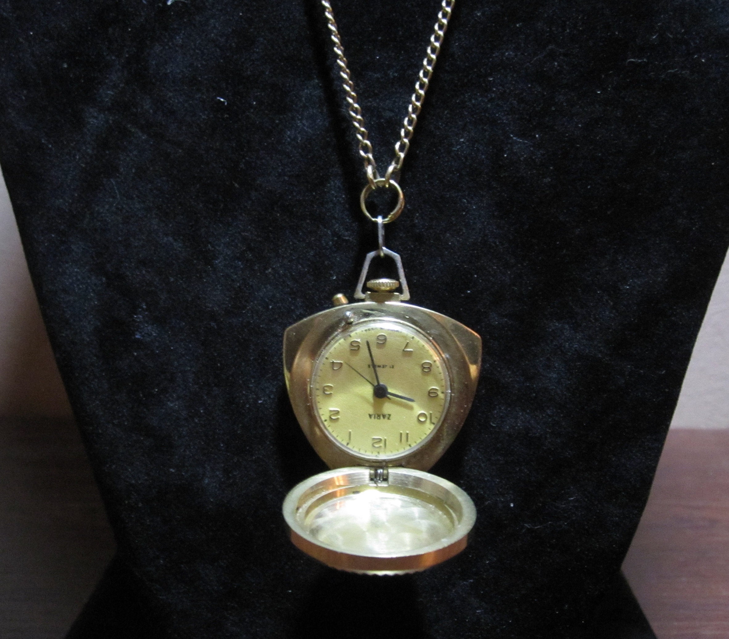 Women's Watch Necklace Zarja - Gold Pocket Watch