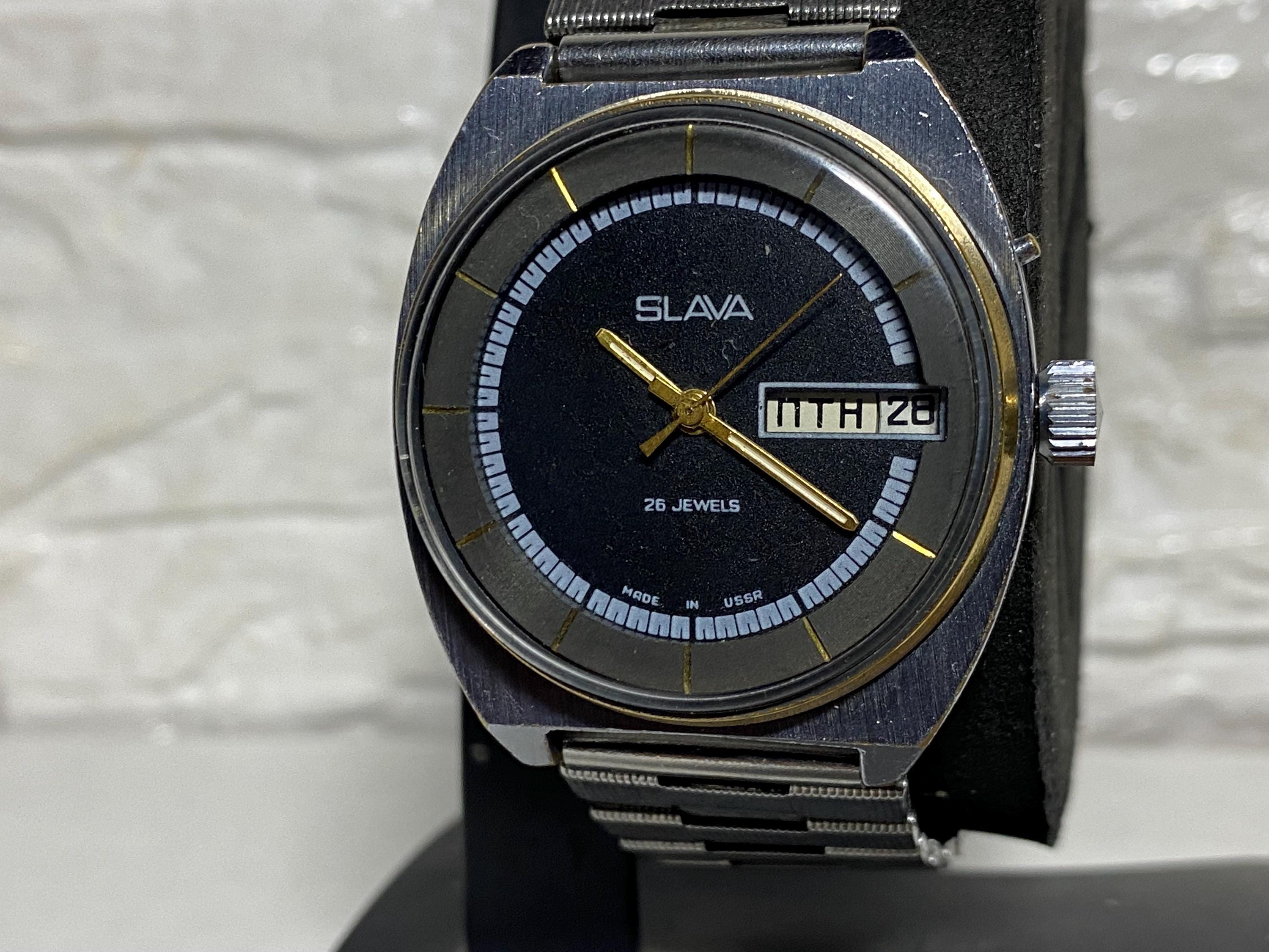 ソビエト時計 SLAVA、機械式メンズ時計 Vostok、ヴィンテージ時計 