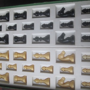 Plastic chess set | plastic chess board | plastic chess