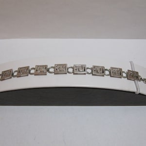 Sterling Silver Curb Link Chain Bracelet Women&#39;s Sterling Silver chunky Curb Link Bracelet Silver Curb
