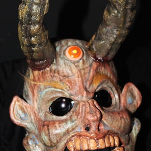 Krampusmask: Latexhår, Skumhorn