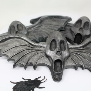 Skull Magnets
