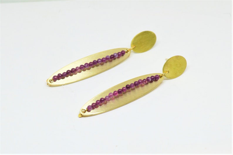 Handmade long drop earrings,Dangle earrings,Oval shaped earrings,Gift for her,Long beaded earrings,Agate beads,Modern earrings,