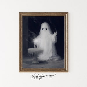 Halloween Decor Ghost Print | Ghost Wall Art | Spooky Halloween Decor | Cute Ghost Birthday | Vintage Print | Digital Download | PRINTABLE