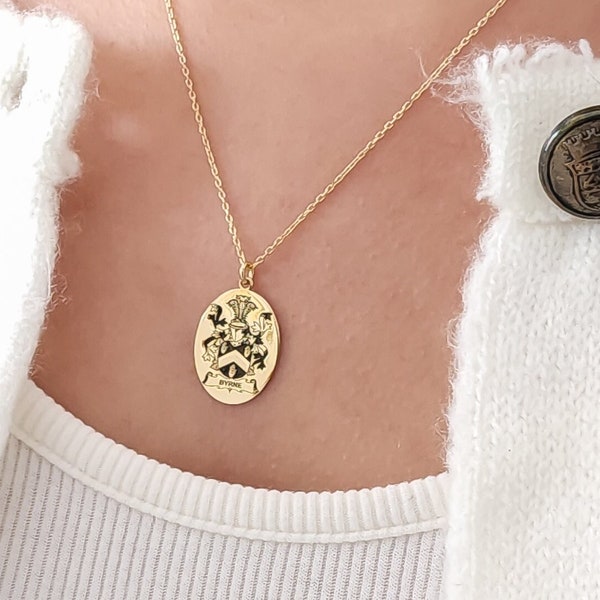 Family Crest Necklace-Custom Family Crest Necklace-Coat of Arms Necklace-Custom Signet Pendant-Family Crest Signet Necklace-College Necklace