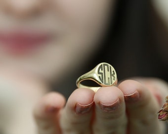 Monogram Ring-Personalized Signet Ring-Initial Signet Ring-Signet Ring-Personalized Jewelry-Gold Signet Ring-Monogram Jewelry-Block Monogram