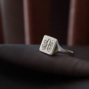 Monogram Ring-Personalized Jewelry-Signet Ring-Monogram Jewelry-Engraved-Square Signet Ring-Initial Signet-Ring-Gold Signet Ring-Jewelry