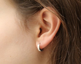 Huggie Earrings-Hoop Earrings-Perfect Simple Earrings-Earrings For Her-Silver Earrings-Most Favorited Huggie-Sterling Silver-Tiny Earrings