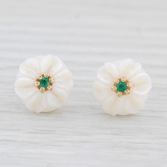New Cultured Pearl Carved Lily Flower Emerald Stu… - image 1