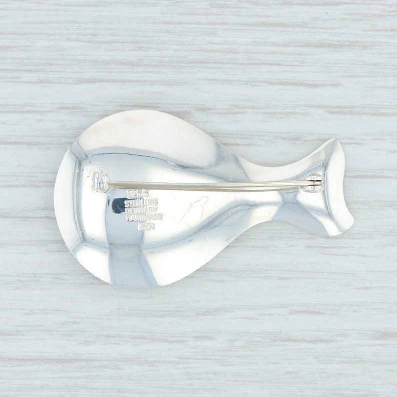 Green Chalcedony Whale Brooch Sterling Silver Denmark Vintage Pin