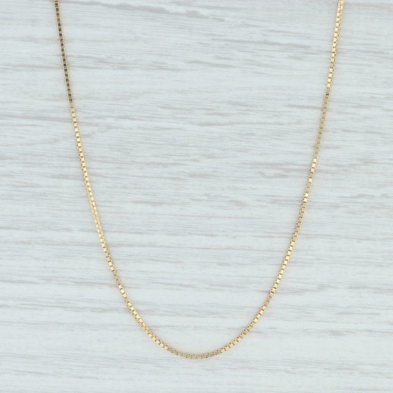 New Box Chain Necklace 18" 18k Yellow Gold 0.9mm … - image 2