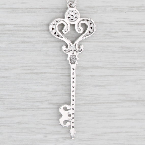 New 0.30ctw Diamond Skeleton Key Pendant Necklace… - image 3