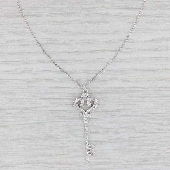 New 0.30ctw Diamond Skeleton Key Pendant Necklace… - image 1