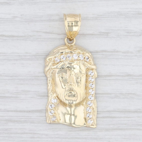 CZ Jesus Crown of Thorns Pendant 10k 