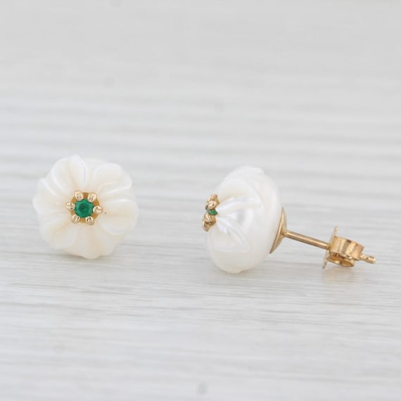 New Cultured Pearl Carved Lily Flower Emerald Stu… - image 2