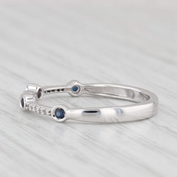New 0.11ctw Sapphire Diamond Ring 10k White Gold … - image 3