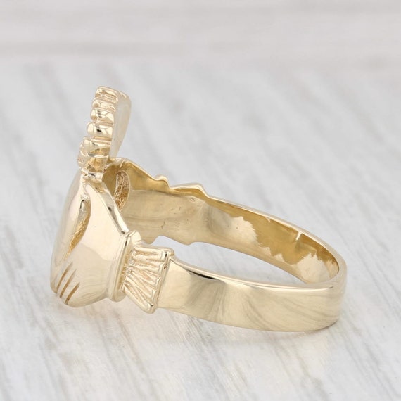 Irish Claddagh Ring 10k Yellow Gold Size 11 Weddi… - image 3