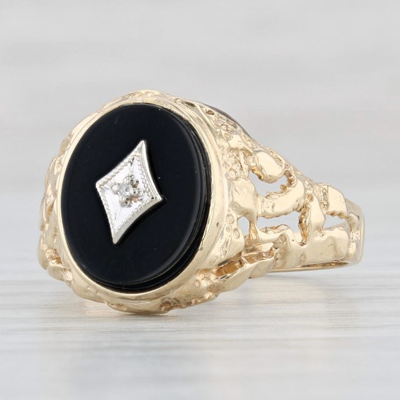 Vintage American 10ct Yellow Gold Onyx Signet Ring, Circa 1960 at 1stDibs   vintage onyx signet ring, vintage gold onyx ring, mens vintage gold onyx  ring
